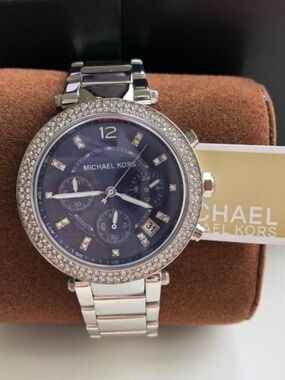 MICHAEL KORS Silver Ladies watch MK6117